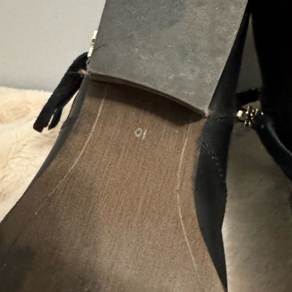 Sam Edelman Willice Black Leather Ankle Boots with Fringe - Picture 9 of 9